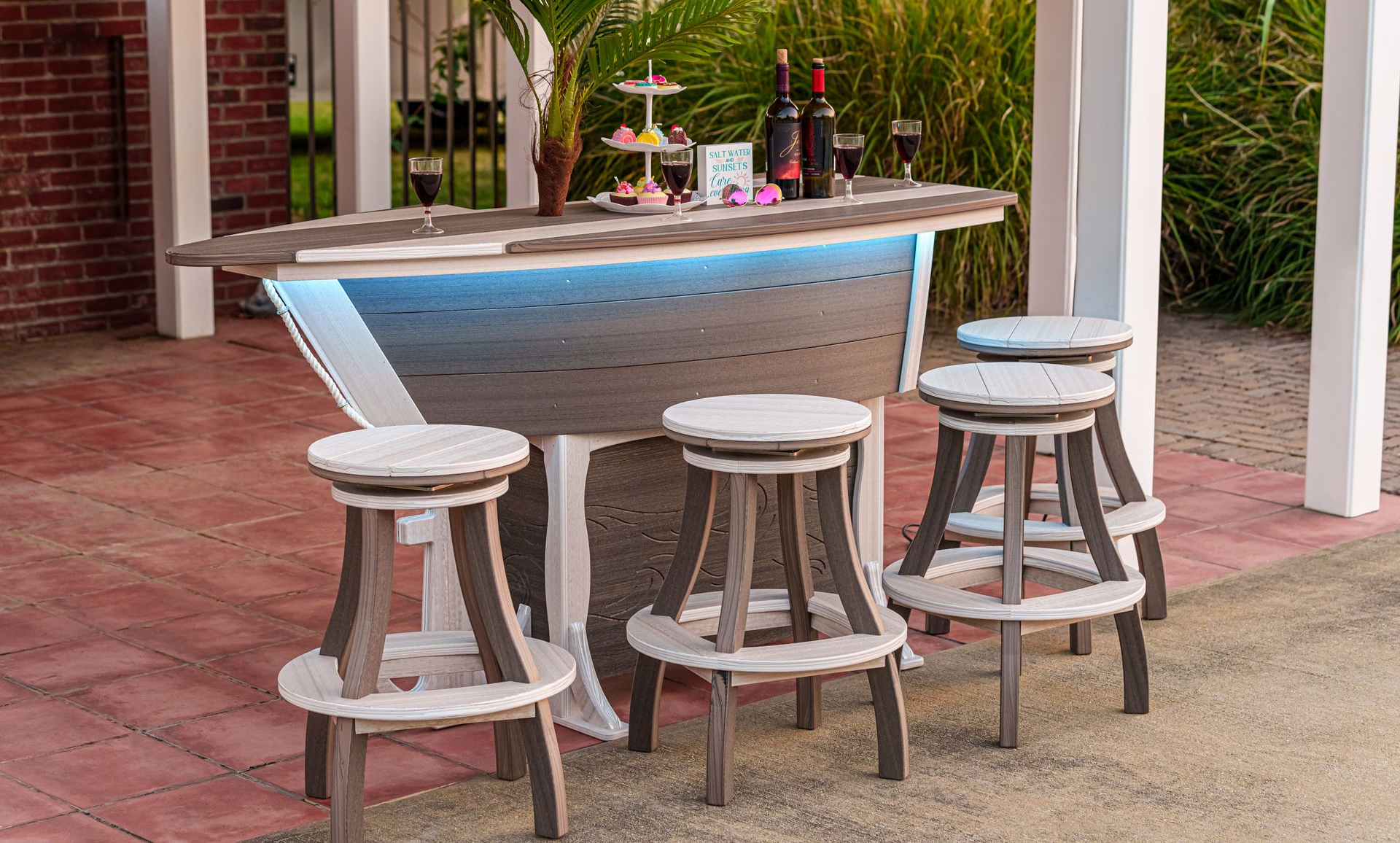 How to Choose A Color Palette for Outdoor Furniture and Decor view 8
