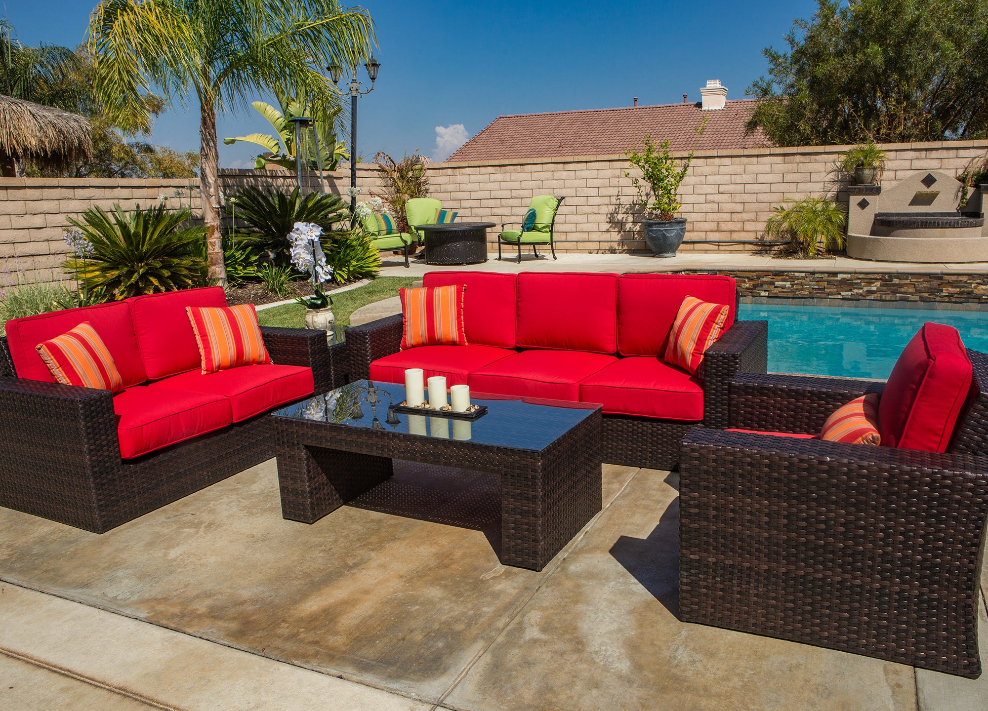 Summerset Aztec outdoor setting
