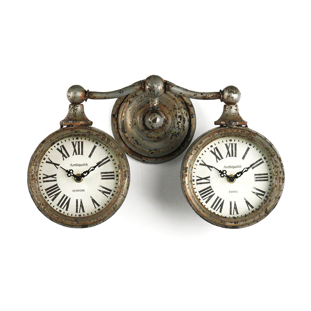 Antiquité Double Dial Metal Wall Clock