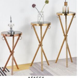 Gold Nest table set