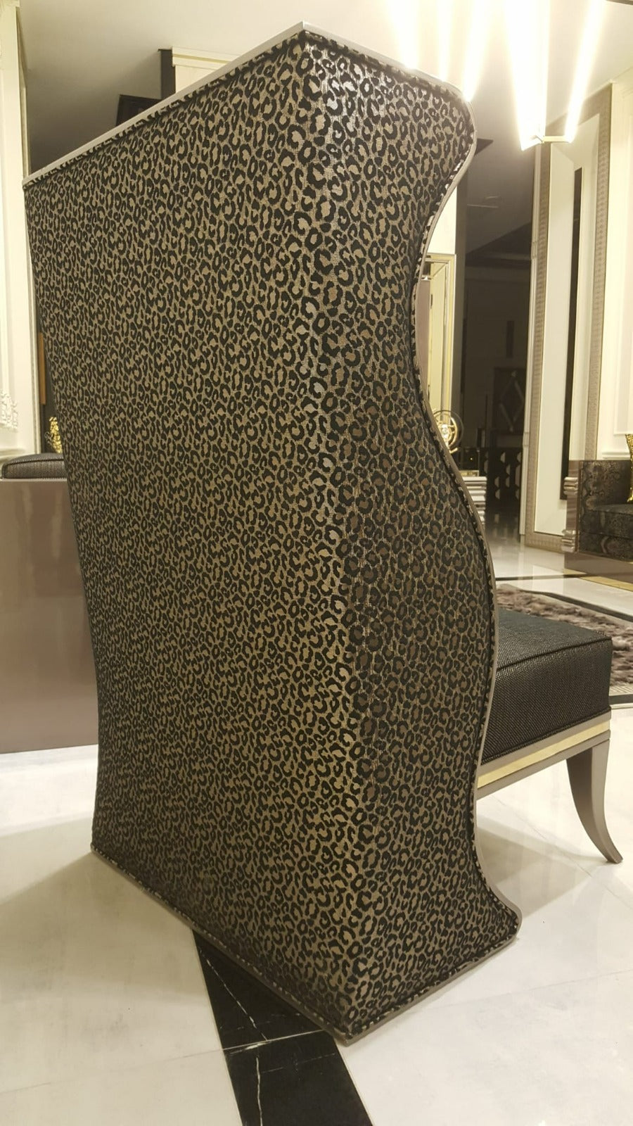 Atlantis Living Room Settee