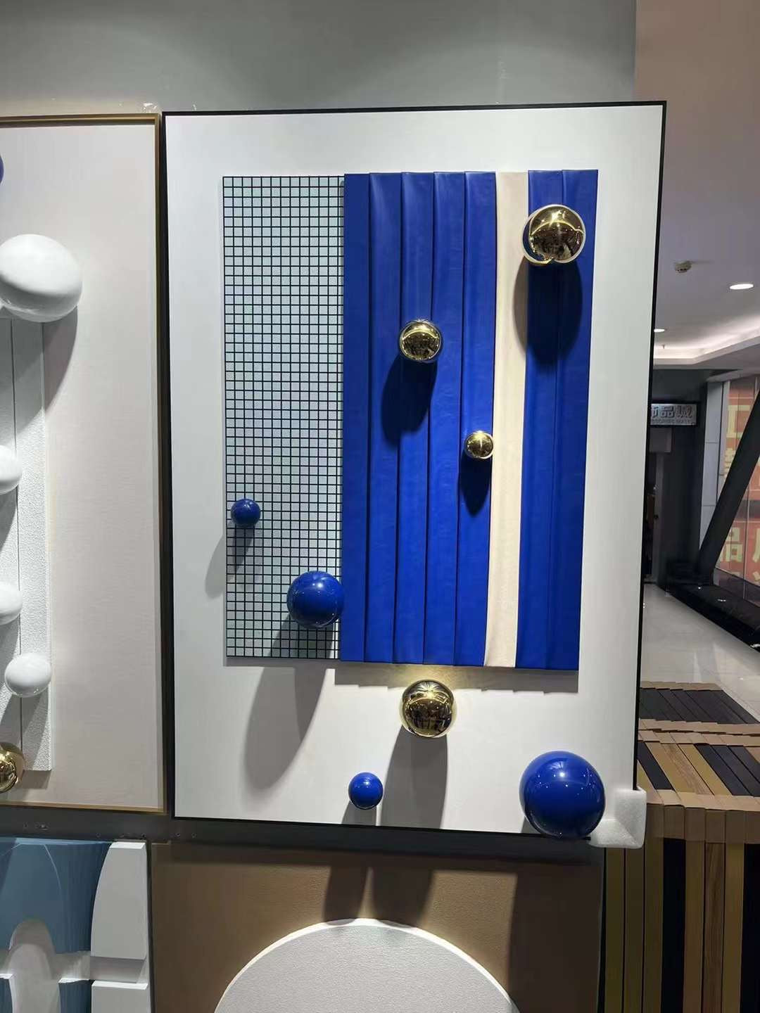 Blue/White/Gold Balls Painting
