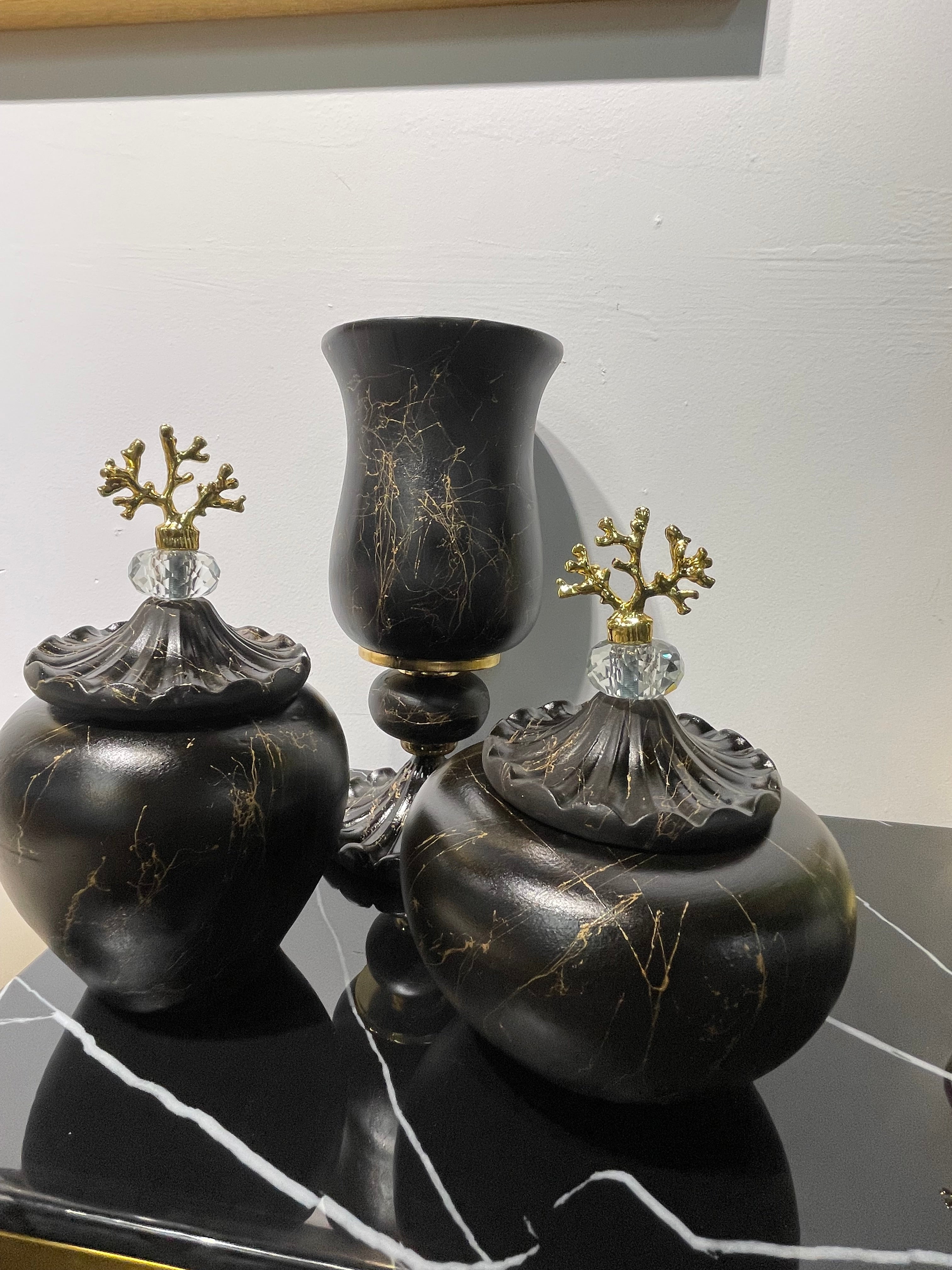Black/Gold Decorative Jar Set