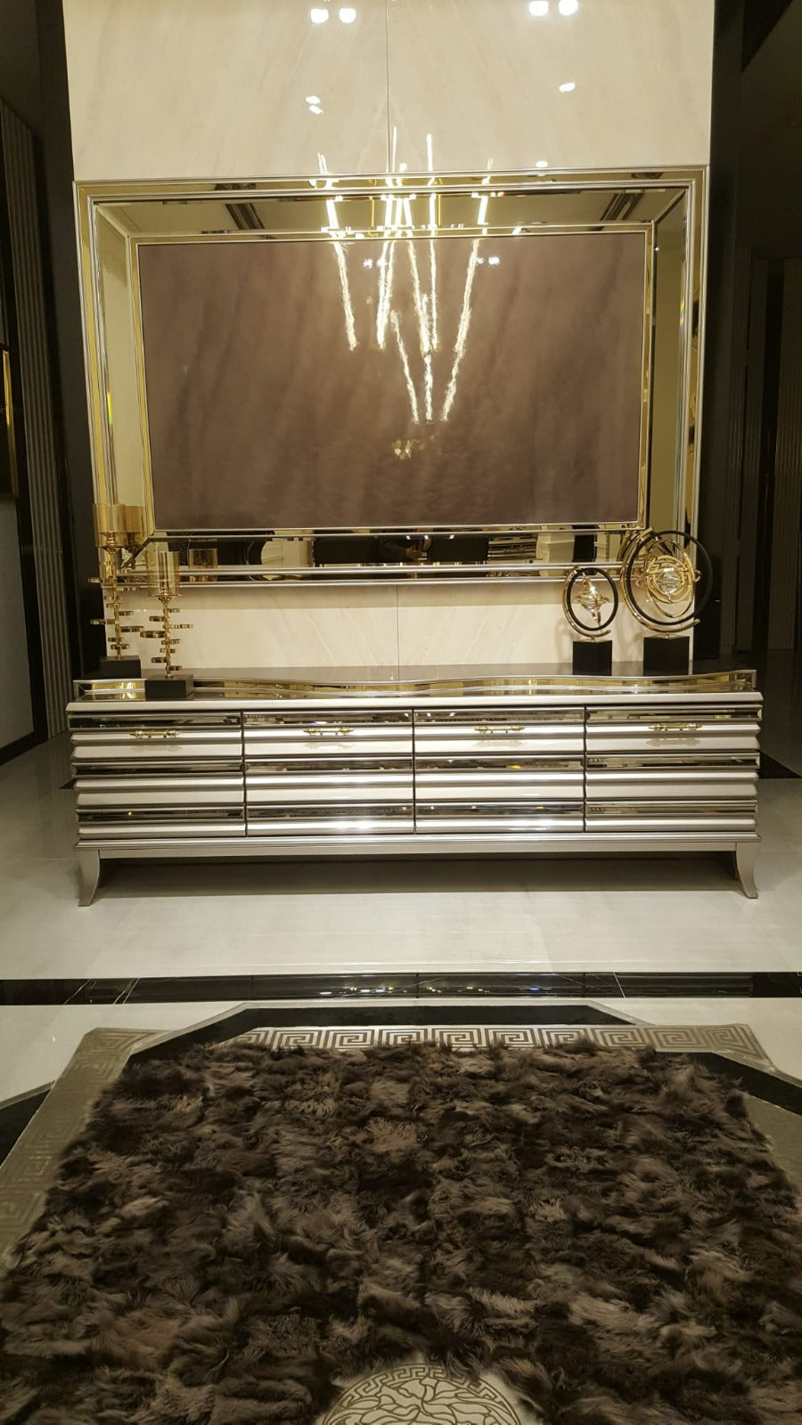 Atlantis Living Room Settee