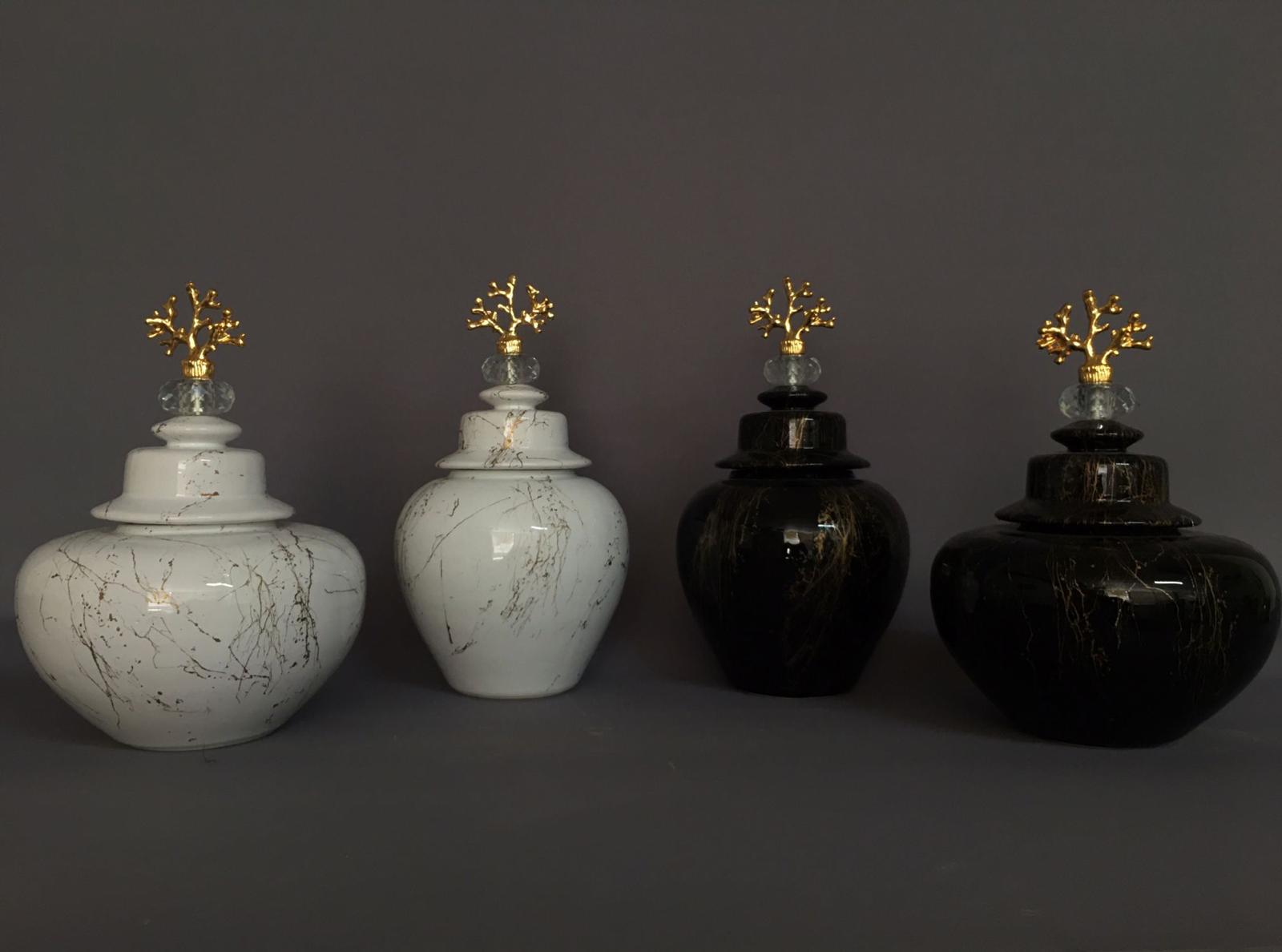 Black/Gold Decorative Jar Set